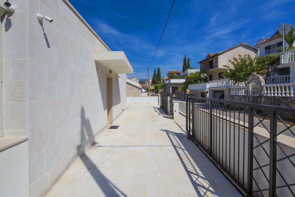 Villa Krasici Тиват Экстерьер фото